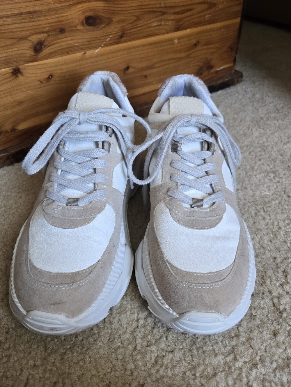OASIS SOCIETY fashion sneakers Sz 10 white tan platform snakeskin low top shoes